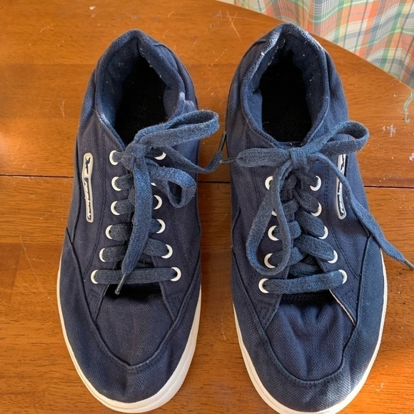 Reebok Other - REEBOK mens canvas sneakers navy blue size 8.5